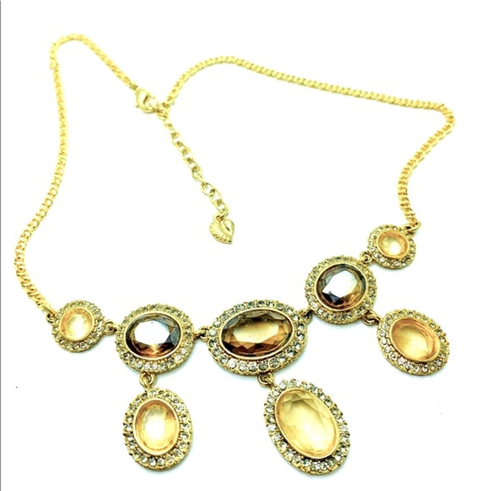 Vtg carolee smoky sparkling statement gold Necklace.Carolee collection necklace